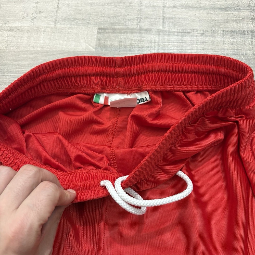 Vintage Diadora Soccer Shorts Mens Large Red Satin Shiny 90's Y2K Nylon Athletic - Picture 6 of 15